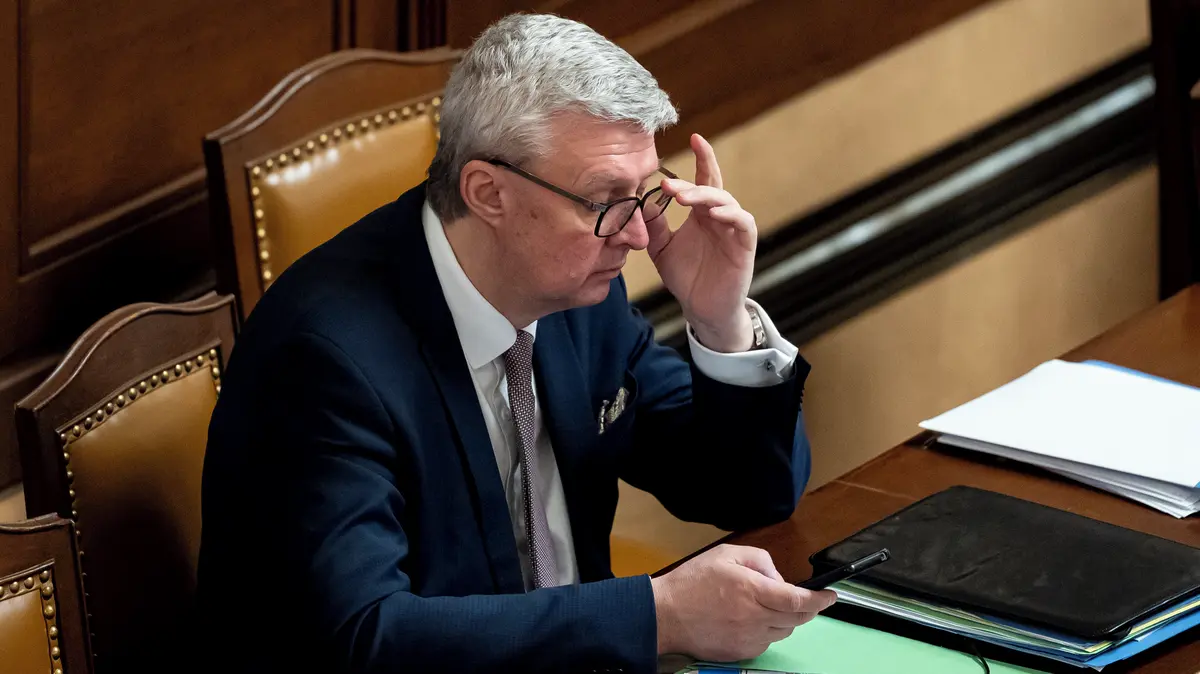 A medida que la Inteligencia Artificial transforma la economía global, es imperativo que los gobiernos creen mecanismos de apoyo similares a los de las energías renovables